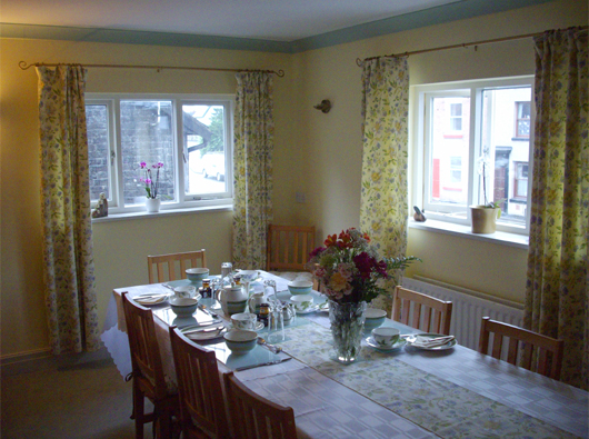 Breakfast Room at Coach and Horses Llanidloes Powys Full English Breakfast at the Guest House in Llanidloes