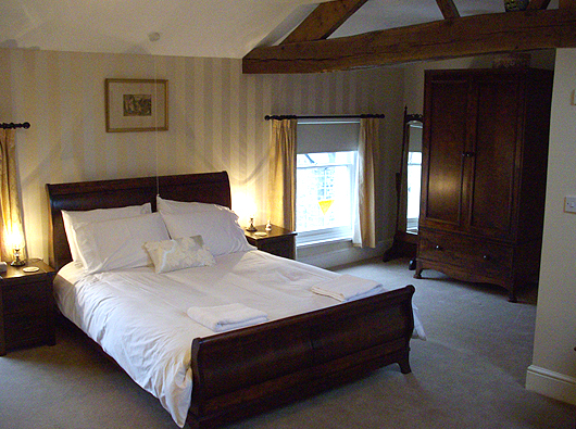 Owl room at Coach and Horses Bed and Breakfast / Guest Houses in Llanidloes